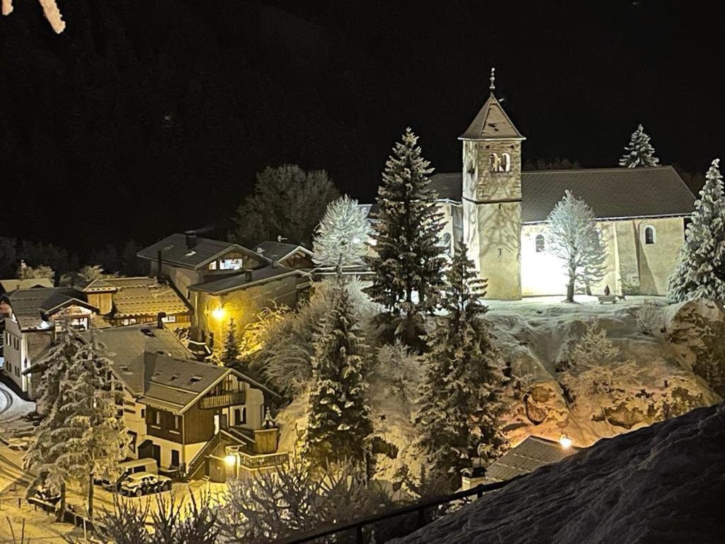 Chalet Les Avernes - Champagny En Vanoise, Domaine La Plagne Paradiski Екстериор снимка